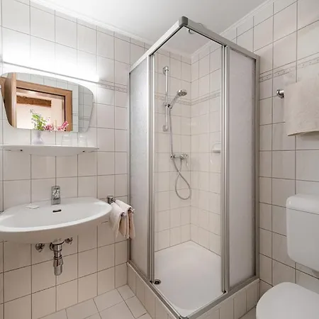 Prunner Отель Гмюнд