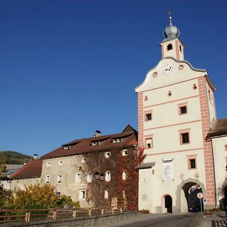 Отель Prunner Гмюнд